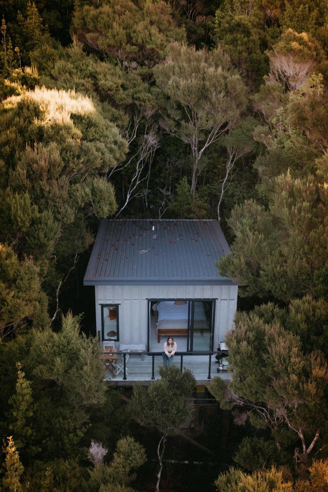 Treehouse Hideaway At Rekindle Tree Houses Opua Exteriér fotografie