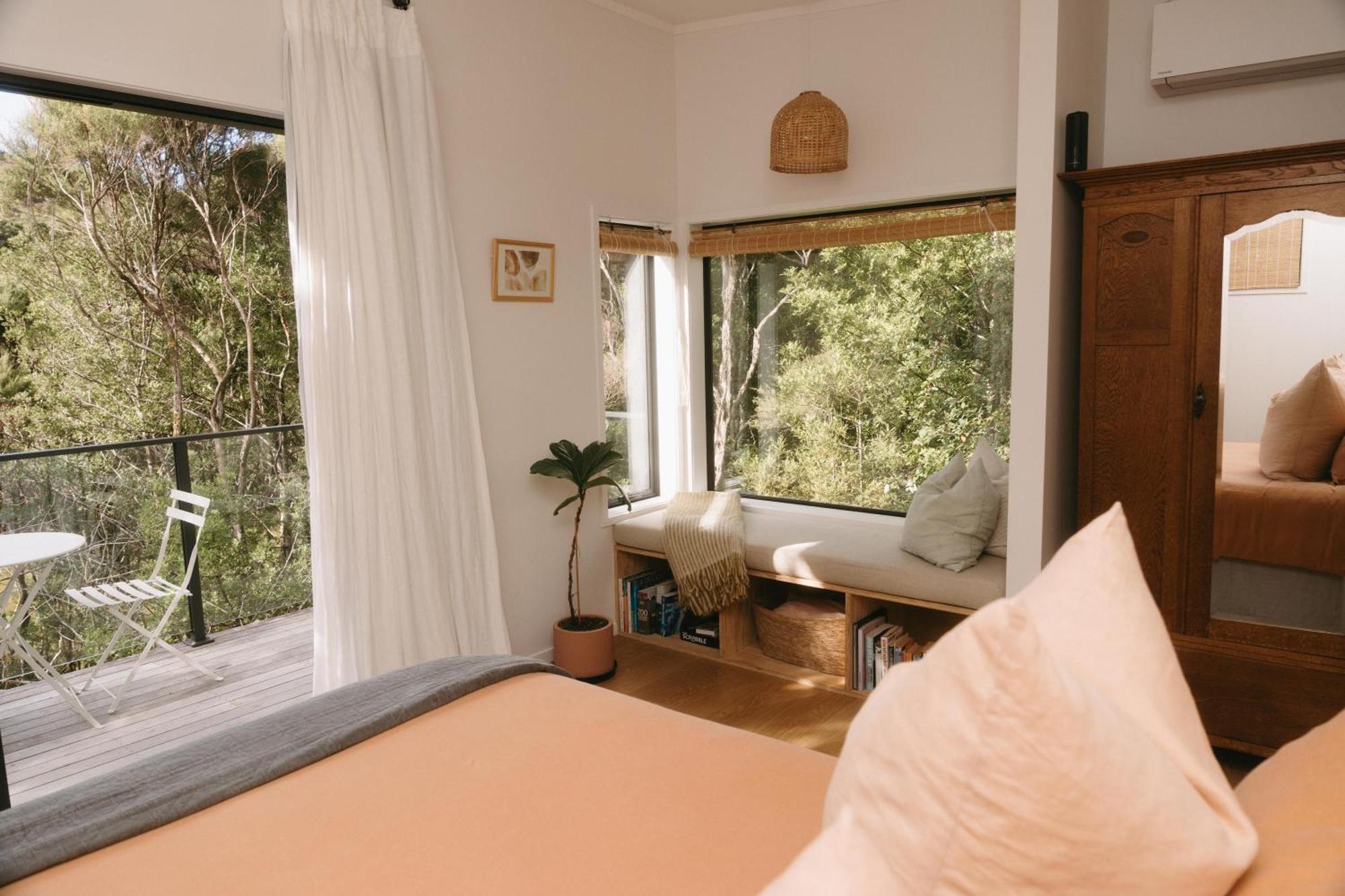Treehouse Hideaway At Rekindle Tree Houses Opua Exteriér fotografie